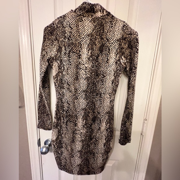 NWT JLUXLABEL size small mock turtleneck snakeskin print minidress - Picture 6 of 6